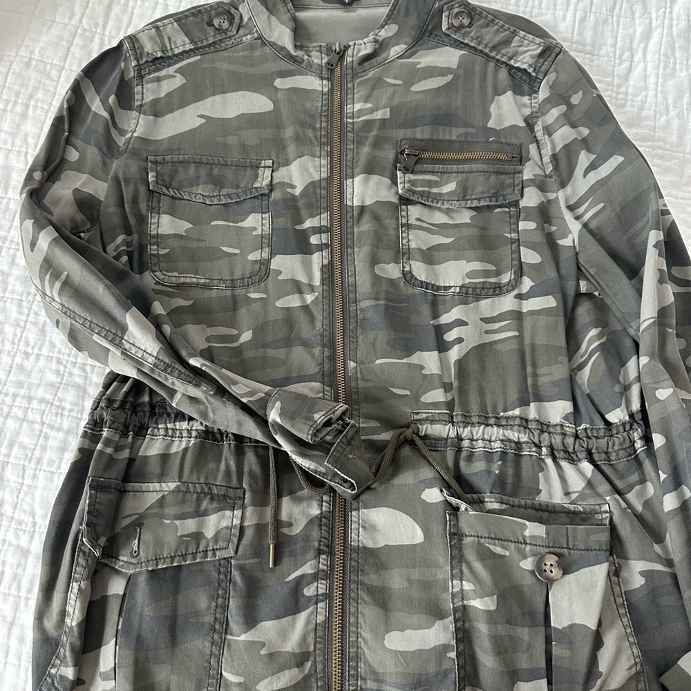 Express Camouflage Zip-Up Jacket
